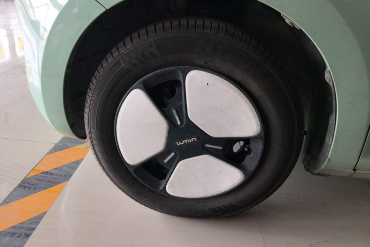 Used CHANGAN NEVO Lumin 2022 210km Sweet Edition Exterior 4