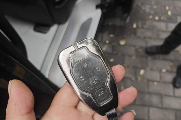 Used GAC Trumpchi M8 2024 Master Series 400T Prestige Edition Vehicle Key