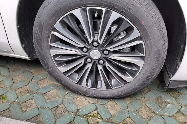 Used Buick GL8 2023 ES Lu Zun Luxury Edition and Yue Version