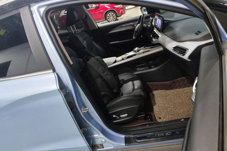 Used Geometry C 2020 Selected Range Edition 550 KM C++ Pro