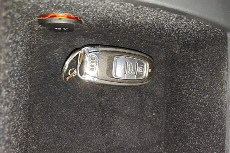 Used Audi A4L 2016 35 TFSI Collector's Edition Automatic Standard Model
