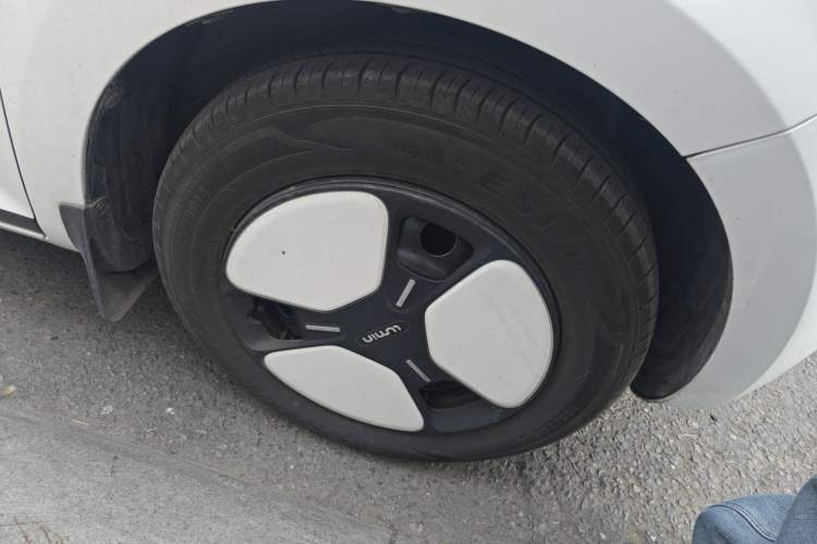 Used CHANGAN NEVO Lumin 2024 130km Qingyue Version Right Front Wheel Hub