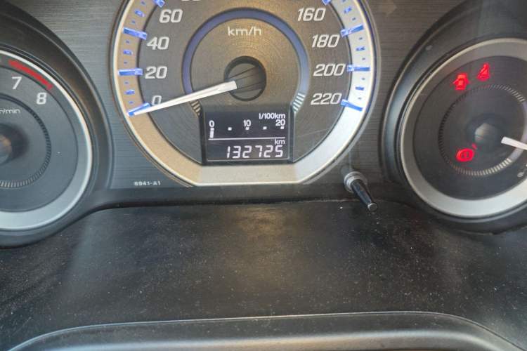 Used Honda City Classic 2012 1.5L manual Comfort version