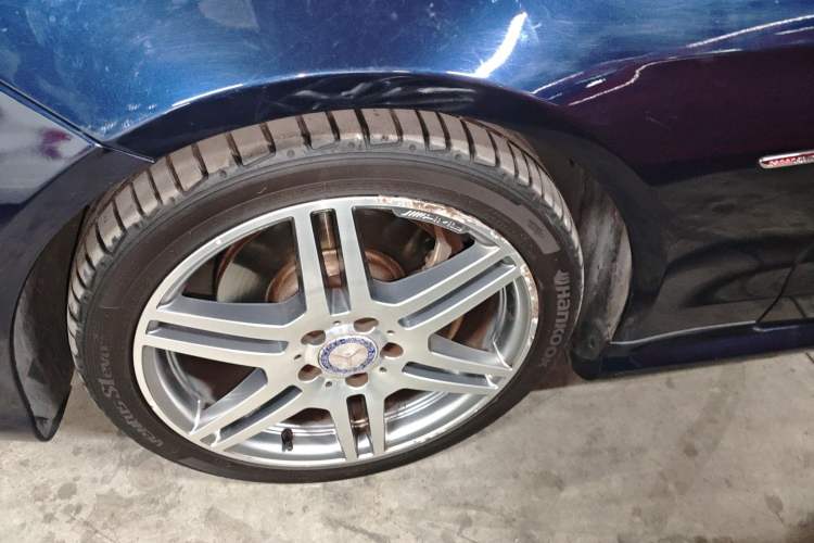 Used Mercedes-Benz E-Class 2016 E 200 Coupe Dynamic Edition Left Front Wheel Hub