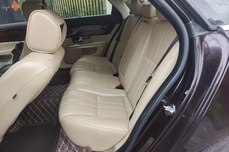 Used Jaguar XJ 2013 XJL 3.0 SC Panoramic Business Edition