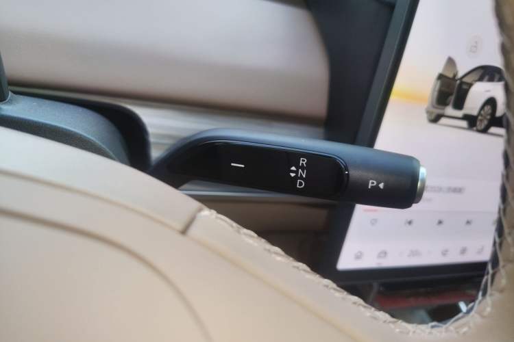 Used ONVO L60 2025 Model—60 kWh Rear-Wheel-Drive Version
