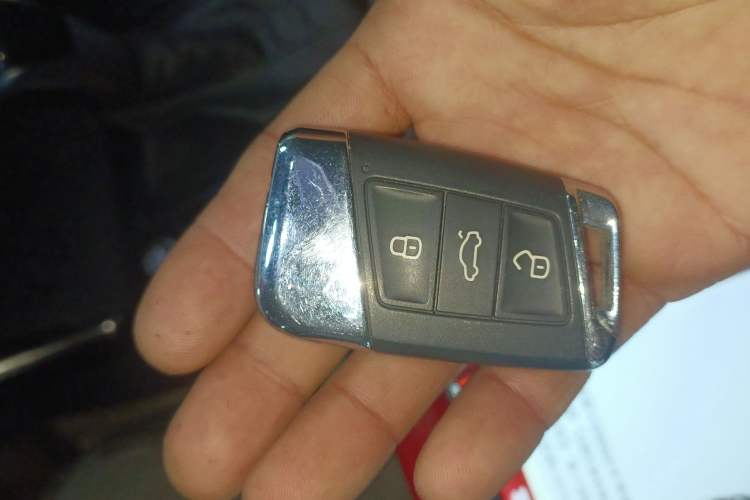 Used Volkswagen Passat 2019 380TSI Luxury Edition China VI Standard
