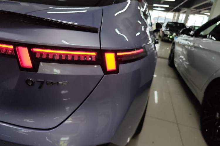 Used Lynk & Co 07 2024 EM-P 126 Long-Range Halo