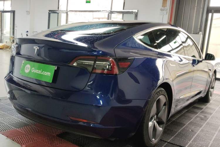 Used Tesla Model 3 2019 Long-Range Rear-Wheel-Drive Version
