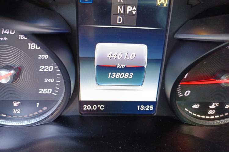 Used Mercedes-Benz GLC 2019 Facelift GLC 260 L 4MATIC Luxury Model