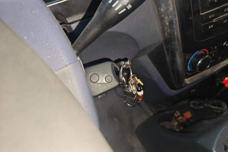 Used Jinbei Hiace X30 2018 1.3L Comfort Model DLCG12 Vehicle Key