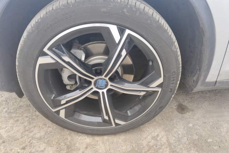 Used BYD Tang New Energy 2021 DM-i 112KM Prestige Model Exterior 4