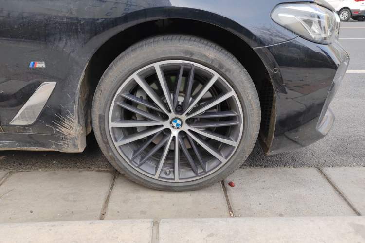 Used BMW 5 Series 2021 Restyled 530Li Leading Edition Luxury Package
