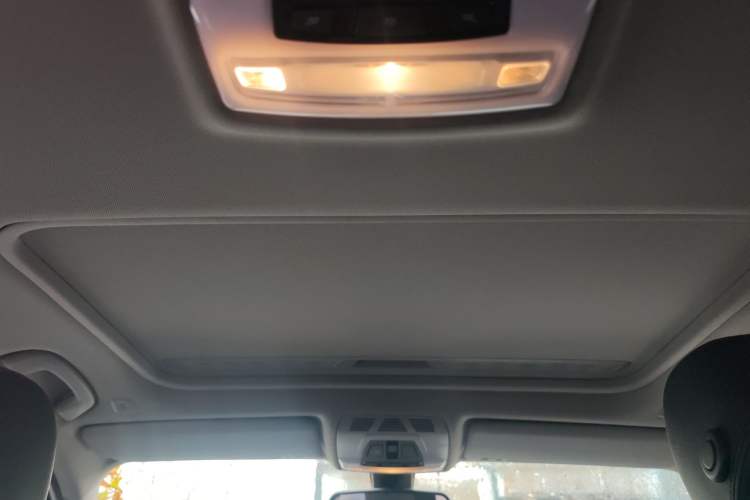 Used BMW 3 Series 2015 328i Sport Design Package Headliner