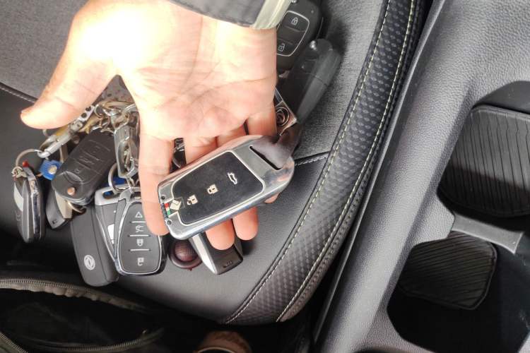 Used Baojun RM-5 2019 1.5T Manual Elite Version with 24-Hour Online Service 6 Seats