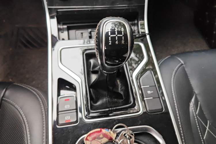 Used Chery Arrizo GX 2018 1.5T Manual Version Emission Standard China V Gear Lever