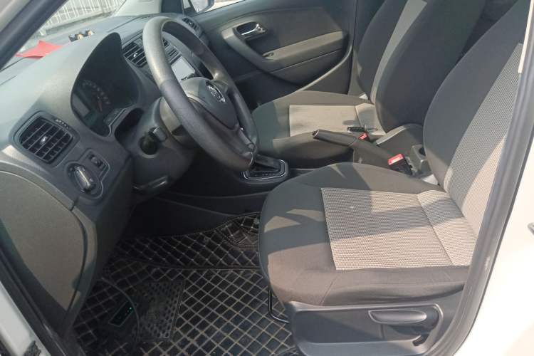 Used Volkswagen Polo 2016 1.4L Automatic Trendy Model Left Front Seat