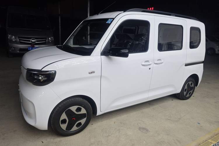 Used Wuling Zhiguang New Energy 2025 Comfort Model