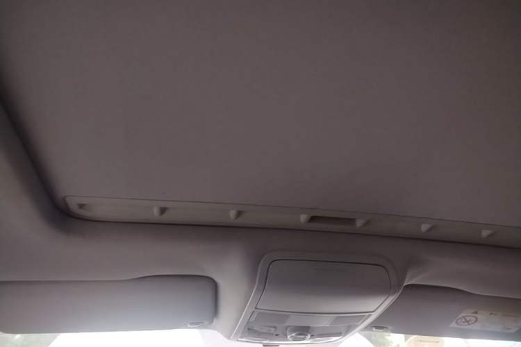 Used Volkswagen Sagitar 2017 230TSI Automatic Comfort Version