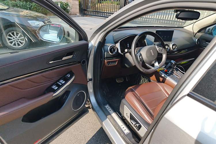 Used Wey VV5 2017 2.0T Ultra-Luxury Version