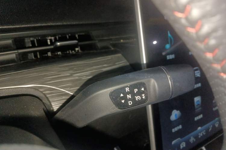 Used NETA V 2022 Chao 400 Lite Gear Lever