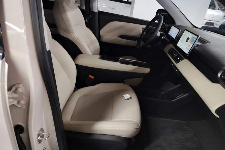 Used Wuling Bingo PLUS 2024 510 km Range 5-Seater Version