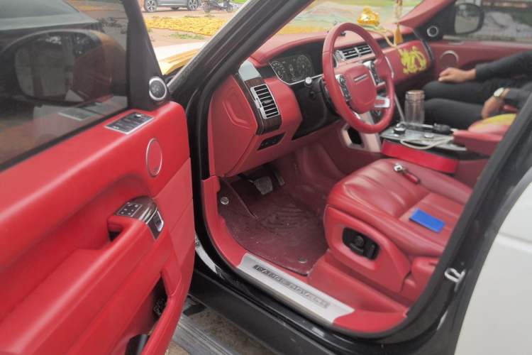 Used Land Rover Range Vogue 2017 3.0 V6 SC Vogue Extended Version