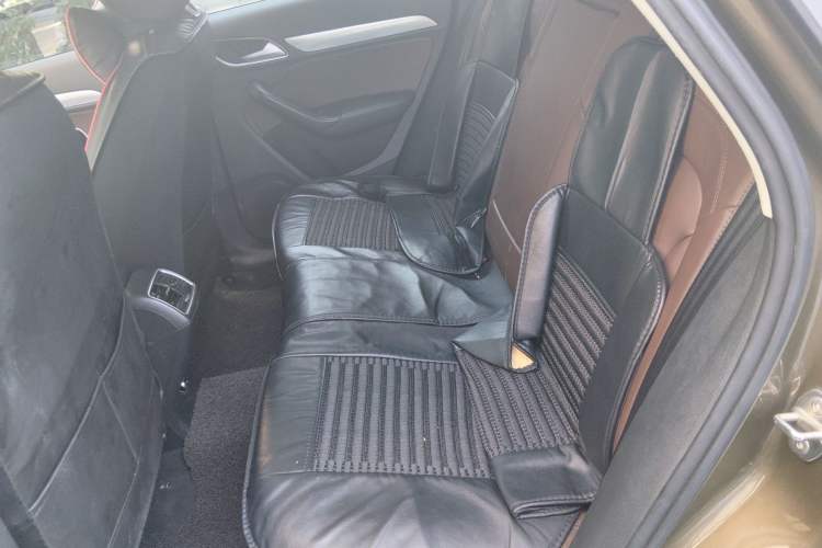 Used Audi Q3 2015 30 TFSI Comfort Model
