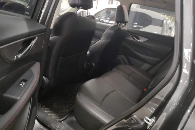 Used Changan CS35PLUS 2021 Revised Version Blue Whale NE 1.4T DCT Prestige Edition
