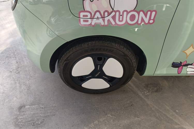 Used CHANGAN NEVO Lumin 2022 210km Sweet Edition Left Front Wheel Hub