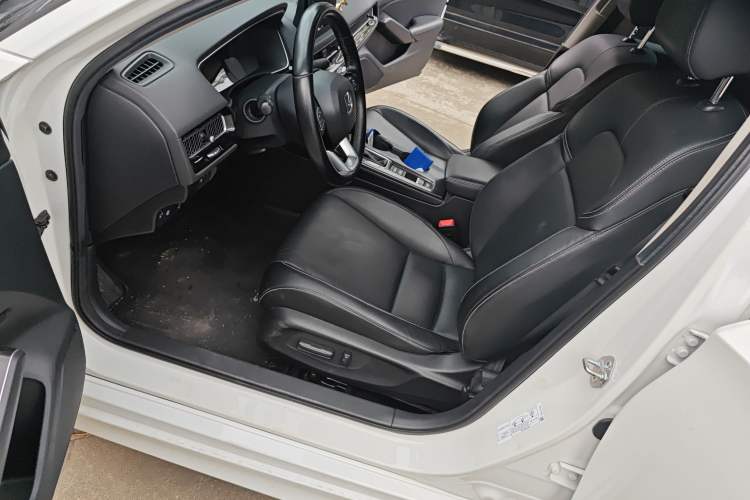 Used Honda Civic 2022 240TURBO CVT Dynamic Control Version
