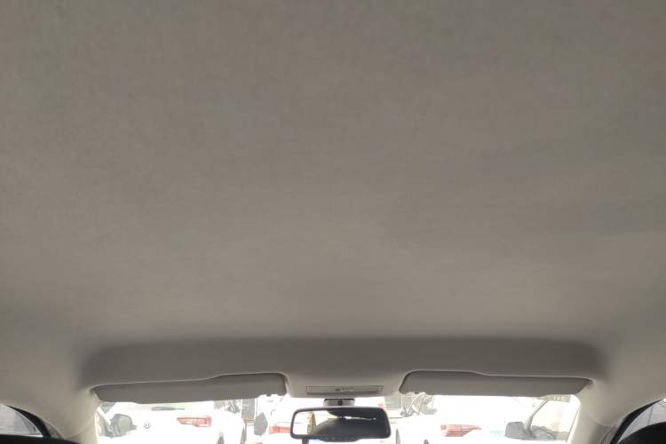 Used Volkswagen Santana 2013 1.6L Automatic Fashion Edition