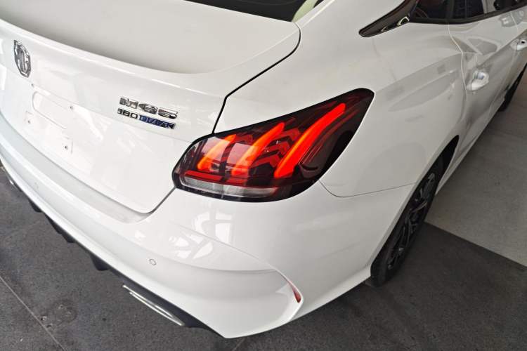 Used MG 5 2021 180 DVVT CVT Youth Luxury Edition
