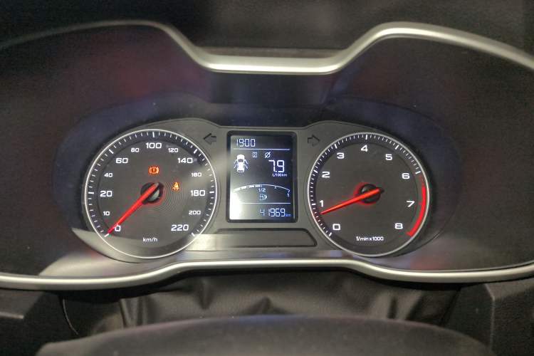 Used MG ZS 2018 1.5L Automatic Luxury Edition China V Standard Instrument Cluster