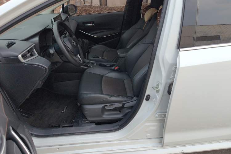 Used Toyota Levin 2021 2.0L Luxury Edition
