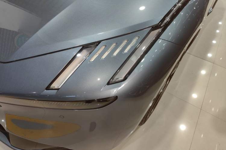 Used Lynk & Co Z10 2025 95 kWh 702 km All-Wheel Drive Intelligent Driving Ultra