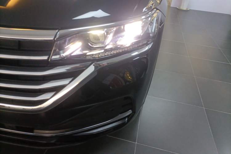 Used Volkswagen Viloran 2023 Revised Version 380TSI Luxury Edition