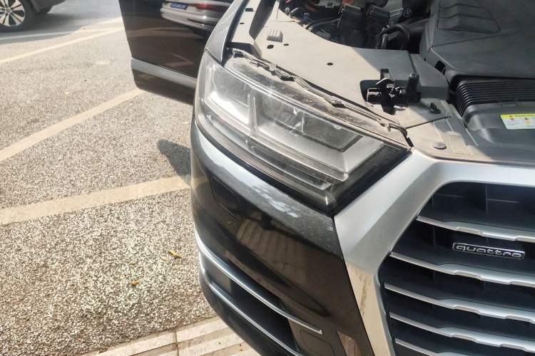 Used Audi Q7 2018 45 TFSI Technology Edition
