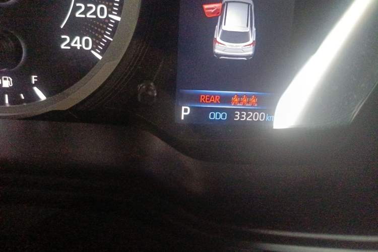 Used Toyota Corolla Cross 2022 2.0L Pioneer Edition Odometer Close Up