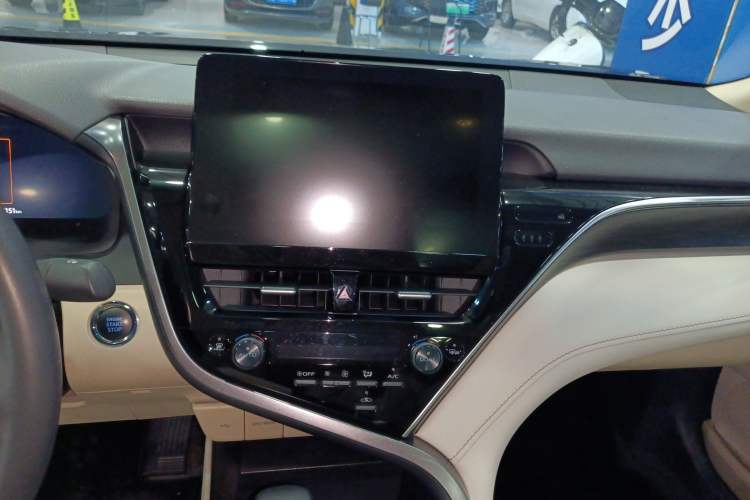 Used Toyota Camry 2021 2.5G Luxury Edition