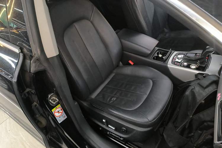 Used Audi A7 2018 35 TFSI Fashion Model Right Front Seat