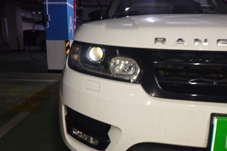 Used Land Rover Range Rover Sport 2015 3.0 SC V6 HSE DYNAMIC
