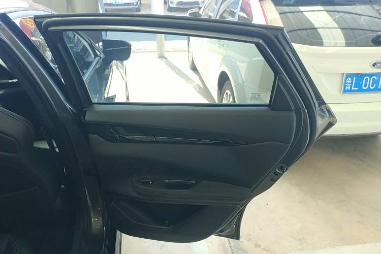 Used Changan UNI-V 2022 2.0T Sporty Version
