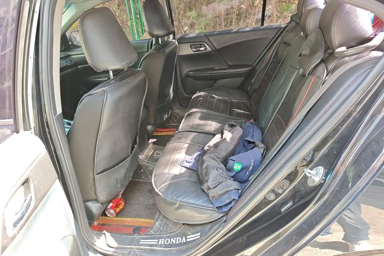 Used Honda Accord 2015 2.0L LX Comfort Edition
