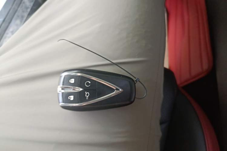 Used CHANGAN CS85 COUPE 2021 1.5T DCT Prestige Model
