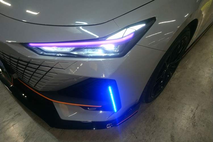 Used Changan UNI-V 2023 1.5T Sport Edition
