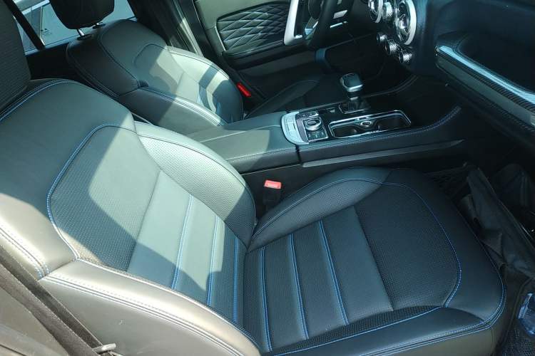 Used BAIC Off-Road BJ40 2023 2.0D Automatic Four-Wheel Drive Blade Hero Edition Adventurer Type
