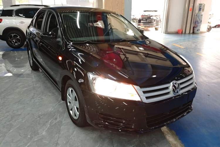 Used Volkswagen Santana 2015 1.6L Automatic Fashion Edition
