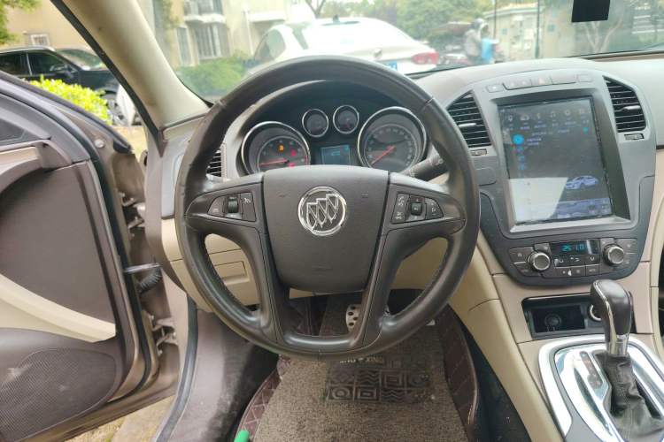 Used Buick Regal 2010 2.0L Expo Edition Steering Wheel