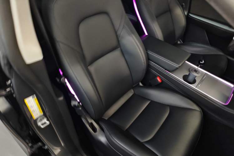 Used Tesla Model Y 2024 Long-Range All-Wheel-Drive Version